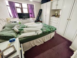 Bedroom 1- click for photo gallery